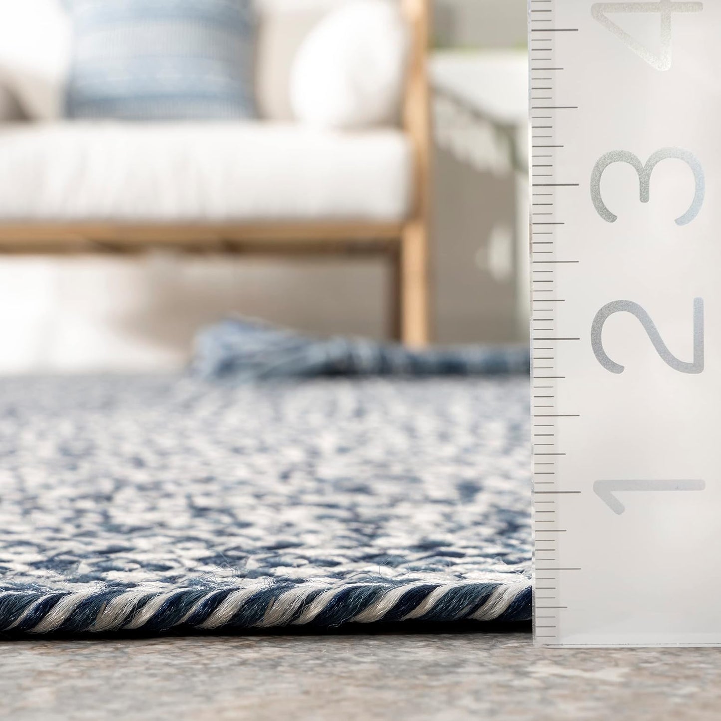 nuLOOM 8' x 10' Solid Hand Braided Indoor/Outdoor Area Rug, Pet-Friendly, High Traffic, Weather Resistant, for Patio, Balcony, Bedroom, Living, Dining Room, Wynn Navy