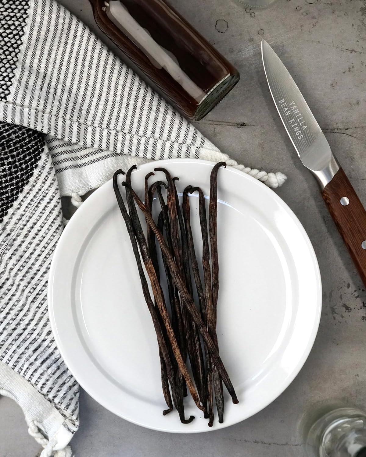 50 Organic Madagascar Vanilla Beans - Whole Extract Grade B Pods for Baking, Homemade Extract, Brewing, Coffee, Cooking